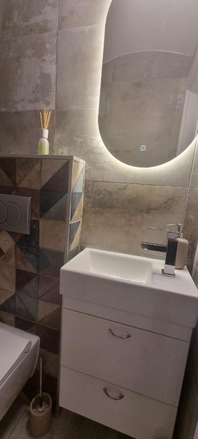 Hugo Old Town Apartment Белград Екстериор снимка