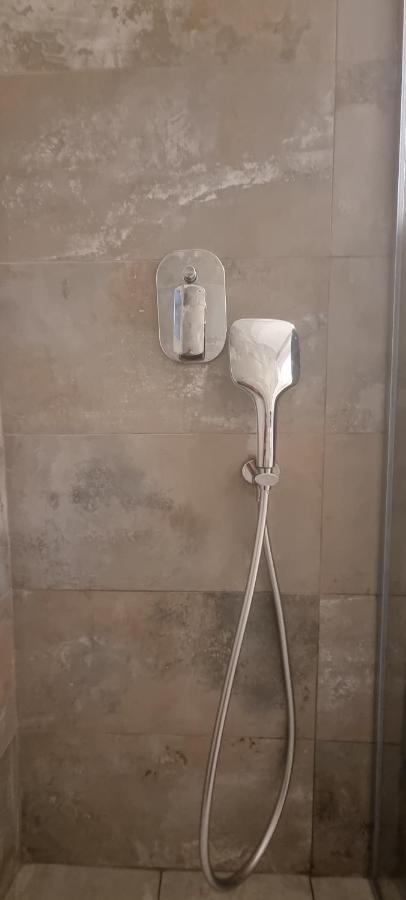 Hugo Old Town Apartment Белград Екстериор снимка
