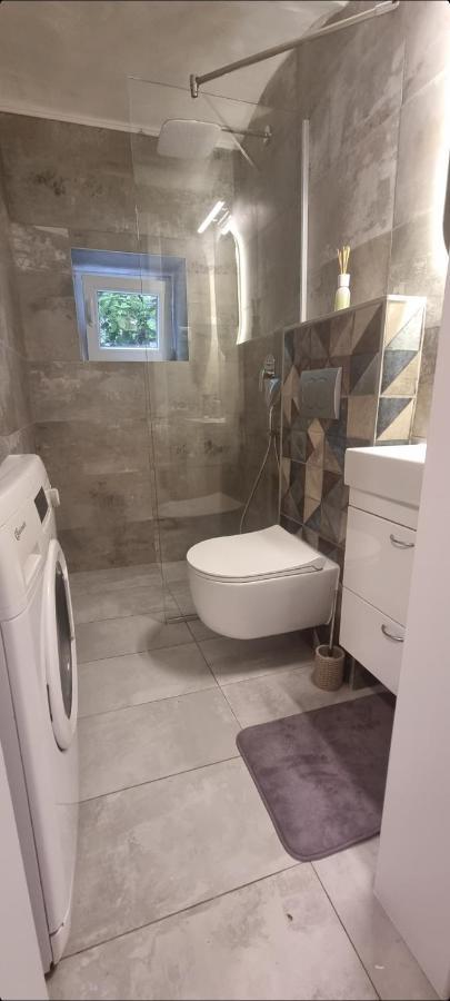 Hugo Old Town Apartment Белград Екстериор снимка