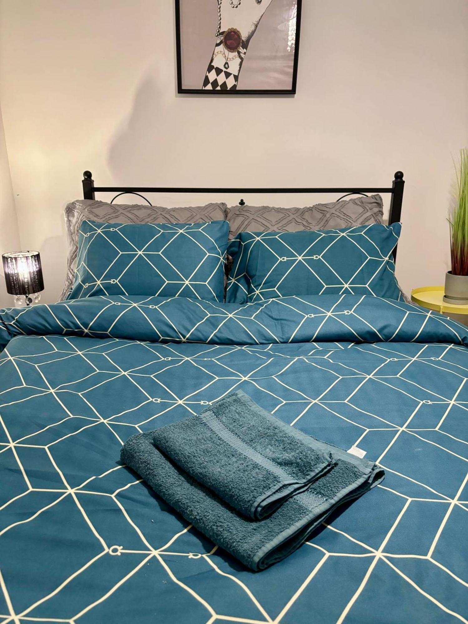 Hugo Old Town Apartment Белград Екстериор снимка