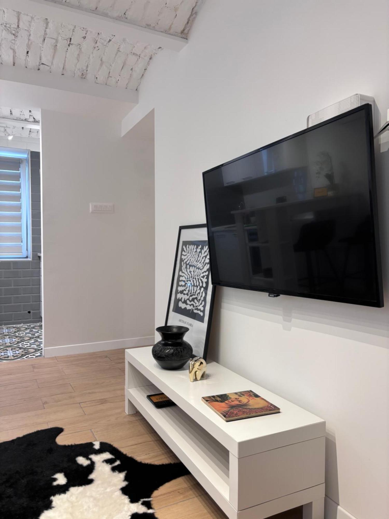 Hugo Old Town Apartment Белград Екстериор снимка