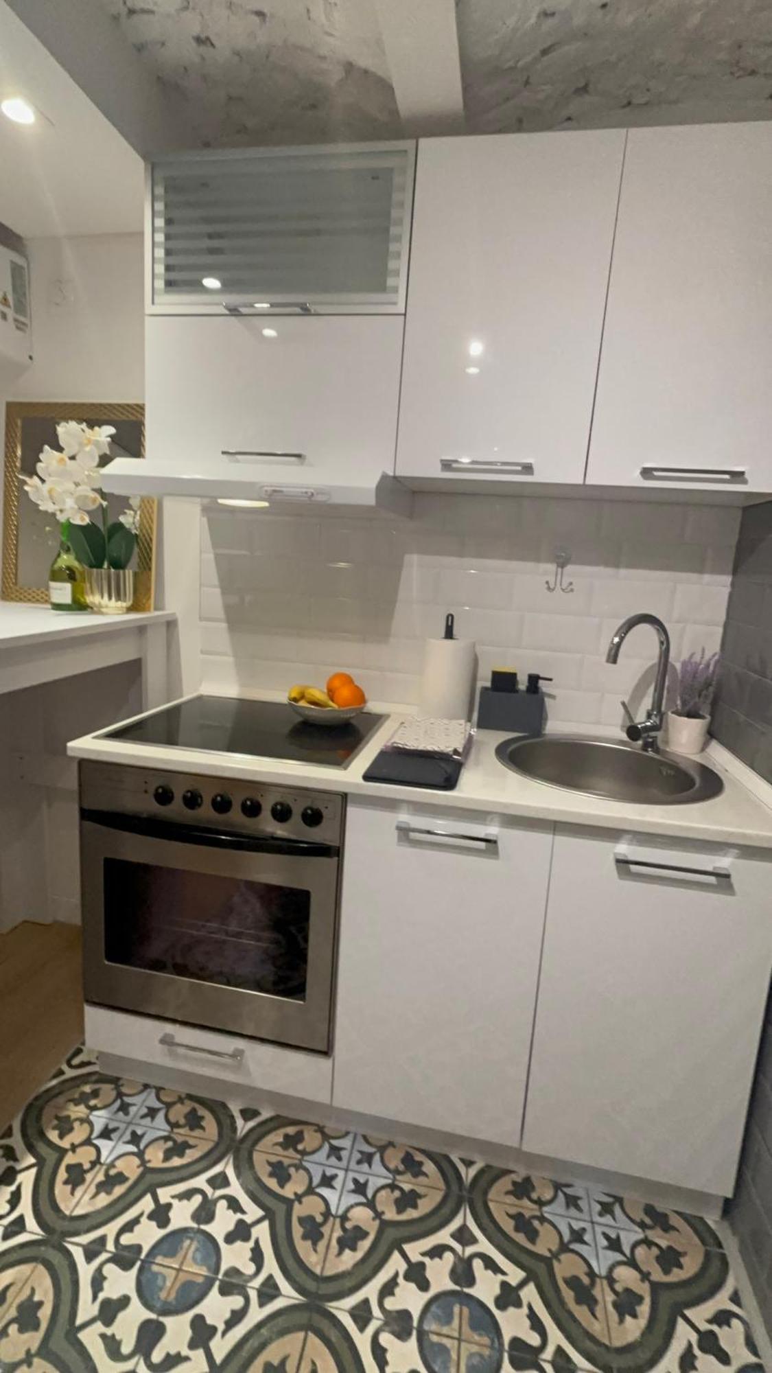 Hugo Old Town Apartment Белград Екстериор снимка